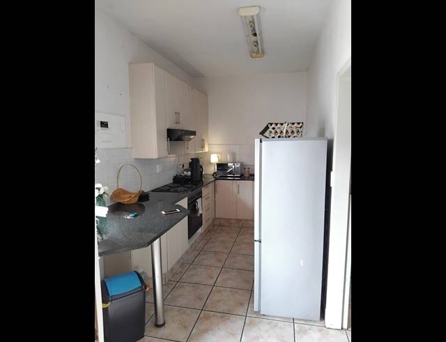 2 BEDROOM APARTMENT FOR SALE IN DASSIE RAND